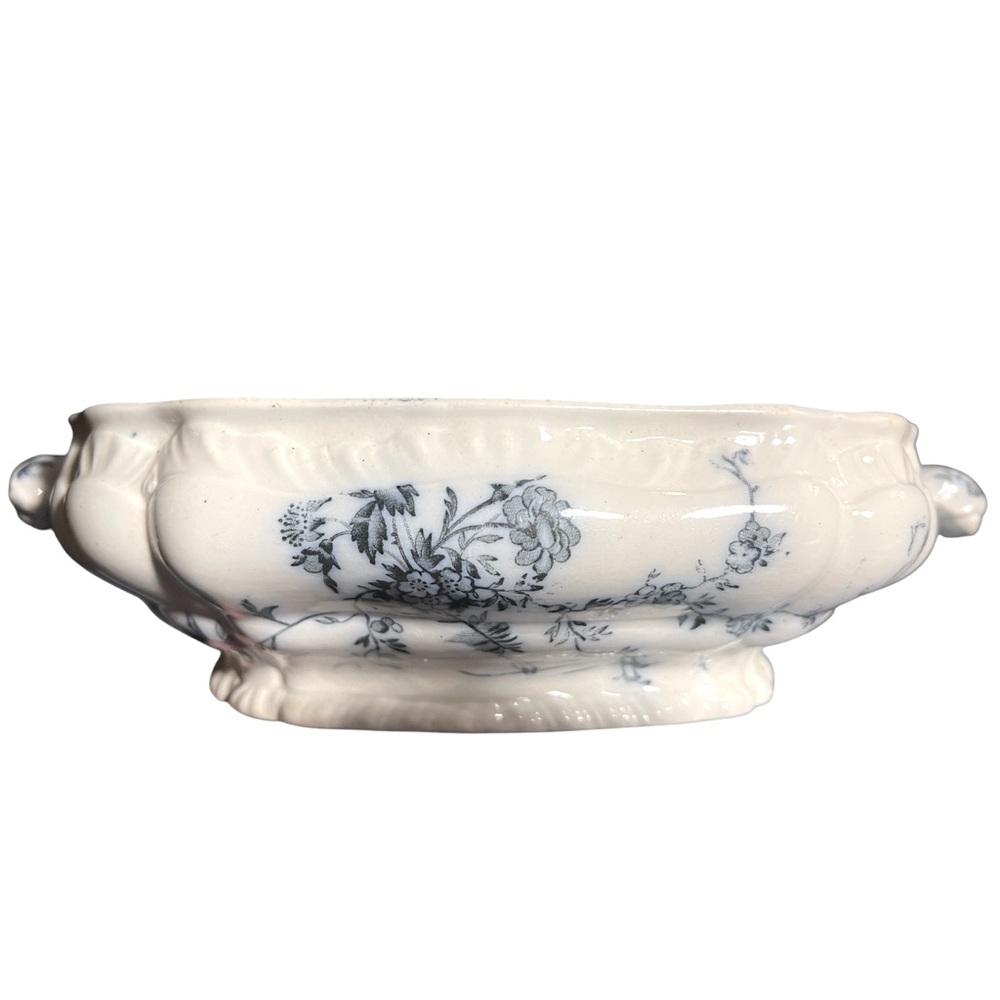 Vintage “Princess” Pattern on a Royal Semi Porcelain Vegetable Dish by Booths.